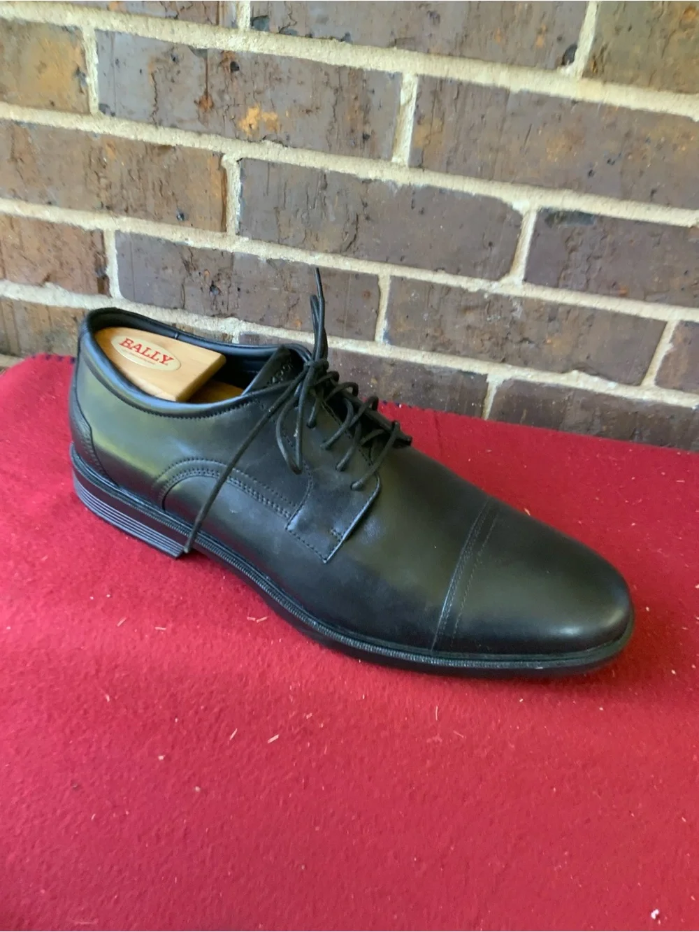 Men's Black Leather Lace-Up Derby Dress Shoes
